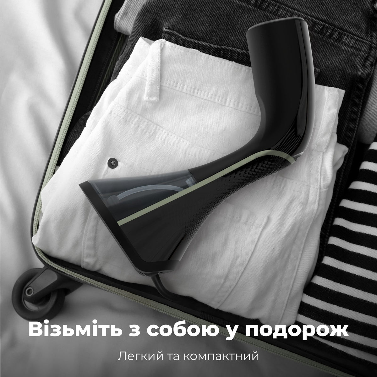 Відпарювач для одягу AENO GS3